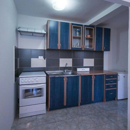 Apartment La Traviata With Parking โรวีน ภายนอก รูปภาพ