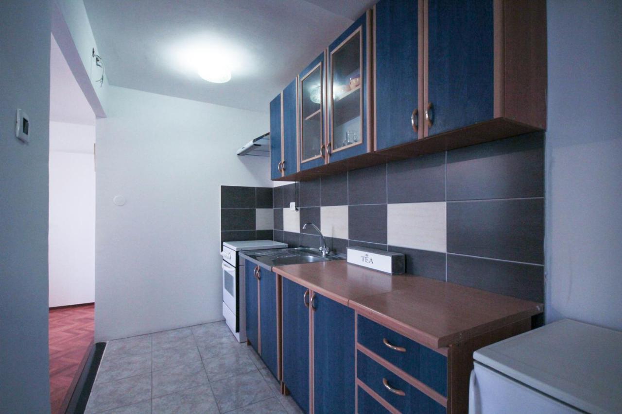 Apartment La Traviata With Parking โรวีน ภายนอก รูปภาพ
